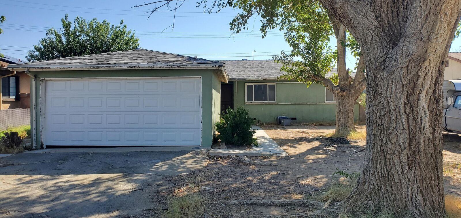 Property Photo:  3424 Camden Street  CA 93560 