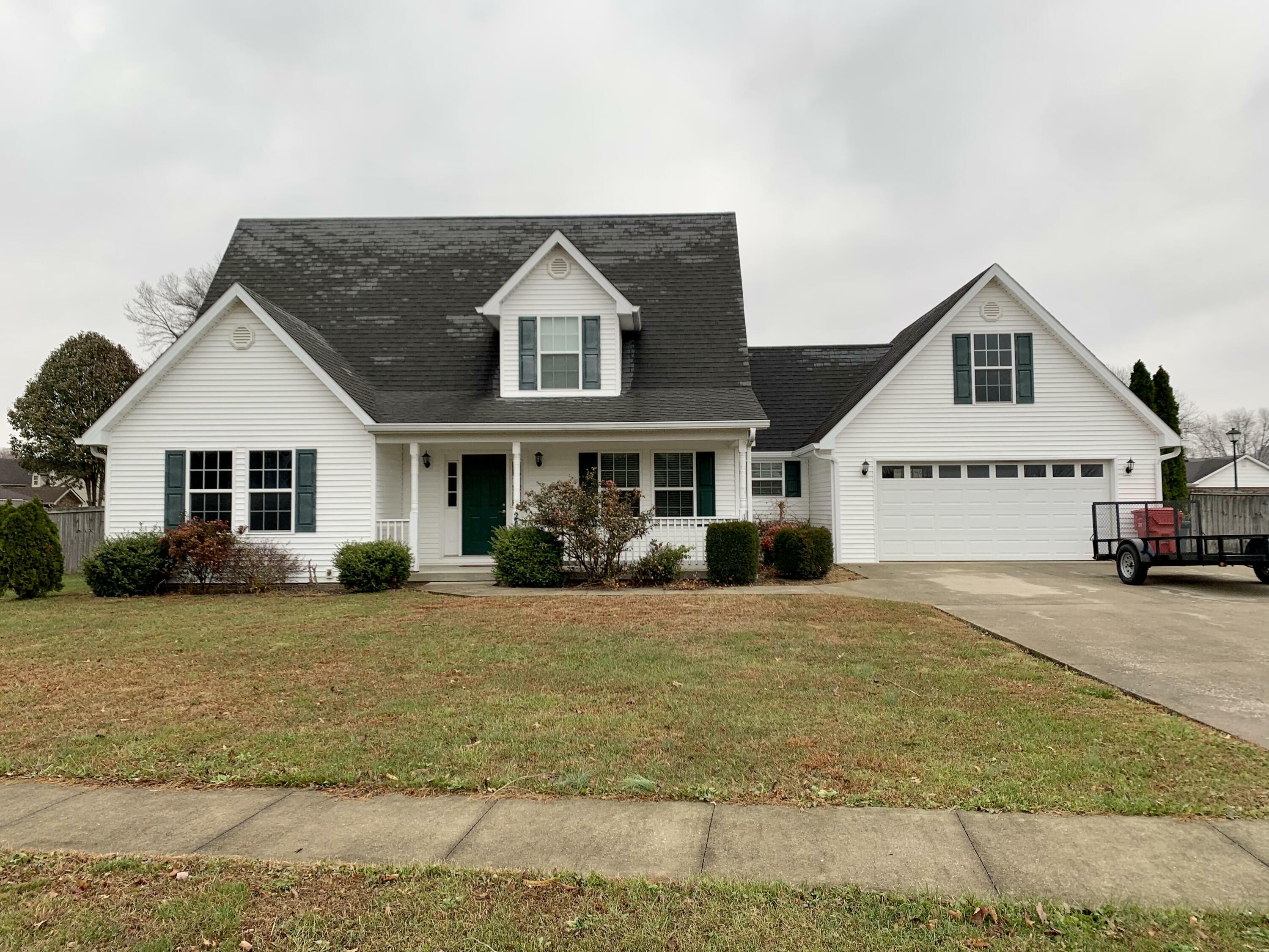 Property Photo: 201 Castle Drive KY 40403