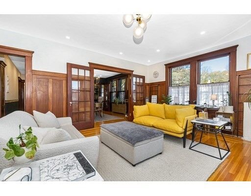 Property Photo: 141 Brooks St 3 MA 02135