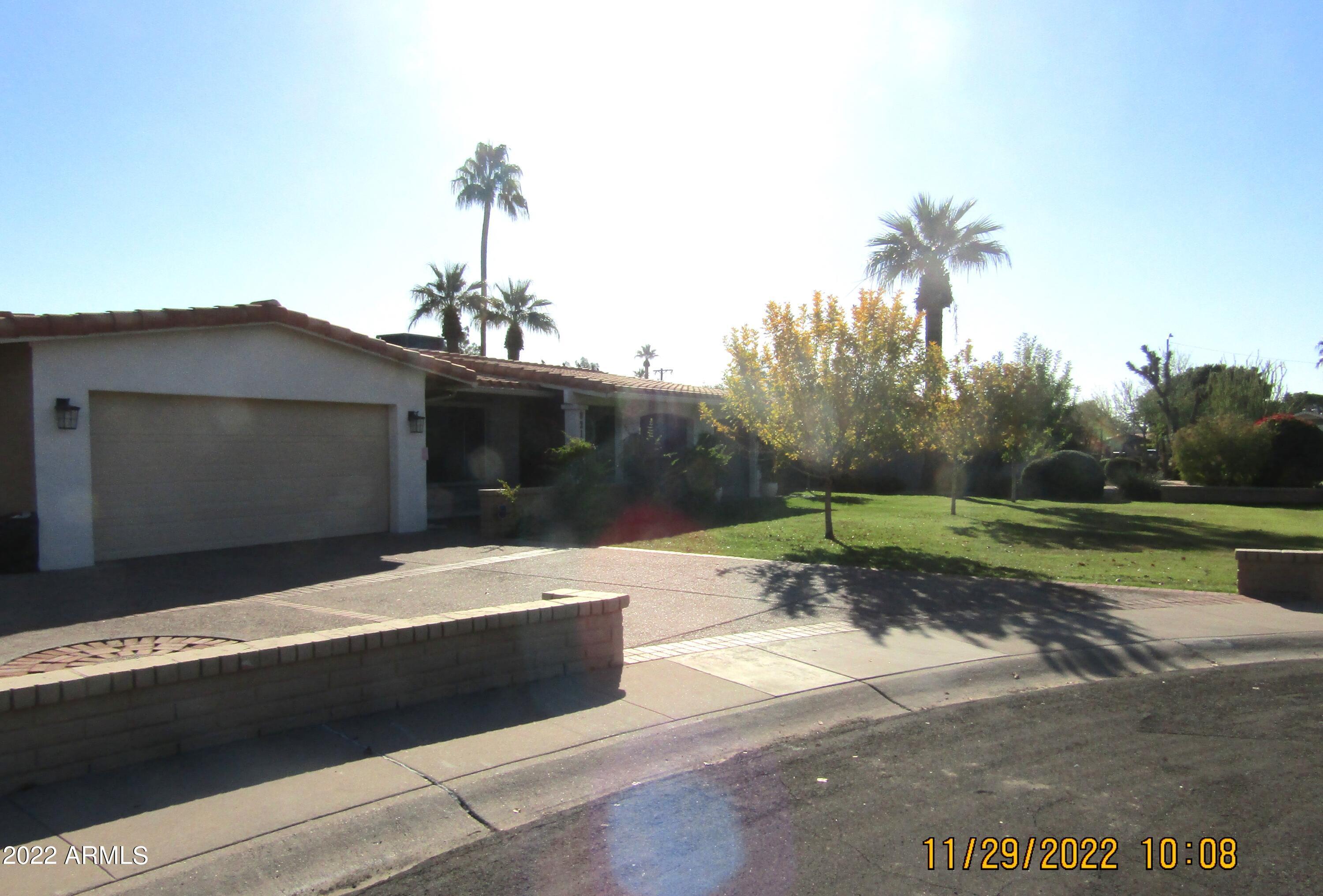 Property Photo: 8211 N 1st Avenue AZ 85021