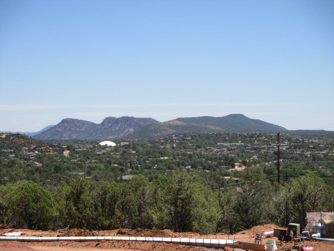 Property Photo:  1512 W Wagon Trail  AZ 85541 