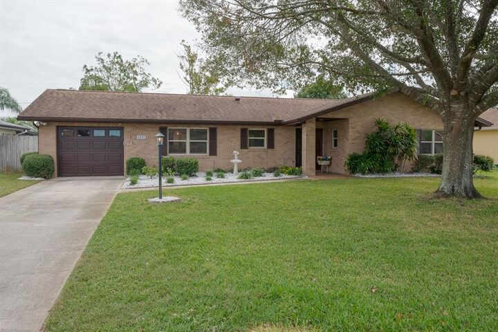 Property Photo:  1931 Viking Avenue  FL 32725 