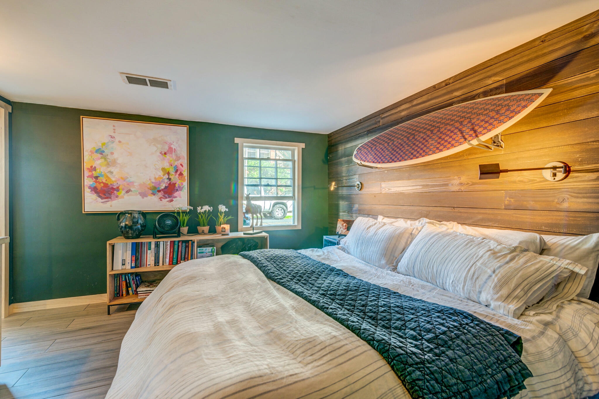 Property Photo: 151 Wentworth Street # 1B SC 29401