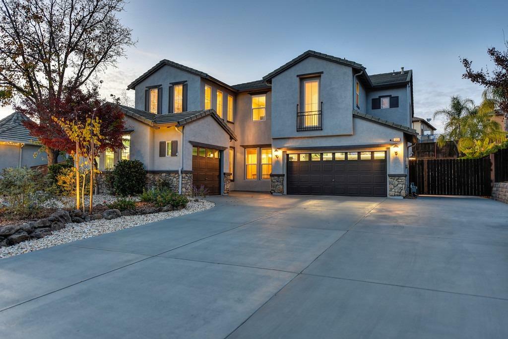 Property Photo: 515 Montecito Court CA 95762