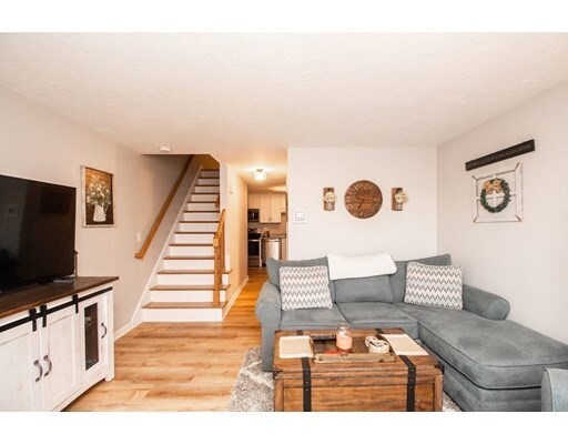 Property Photo: 28 Crescent St 28 MA 01588