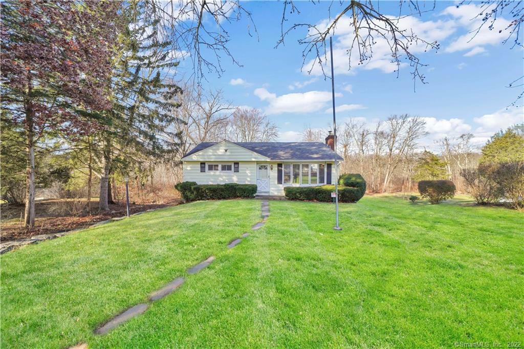 Property Photo: 37 Sunset Terrace CT 06066