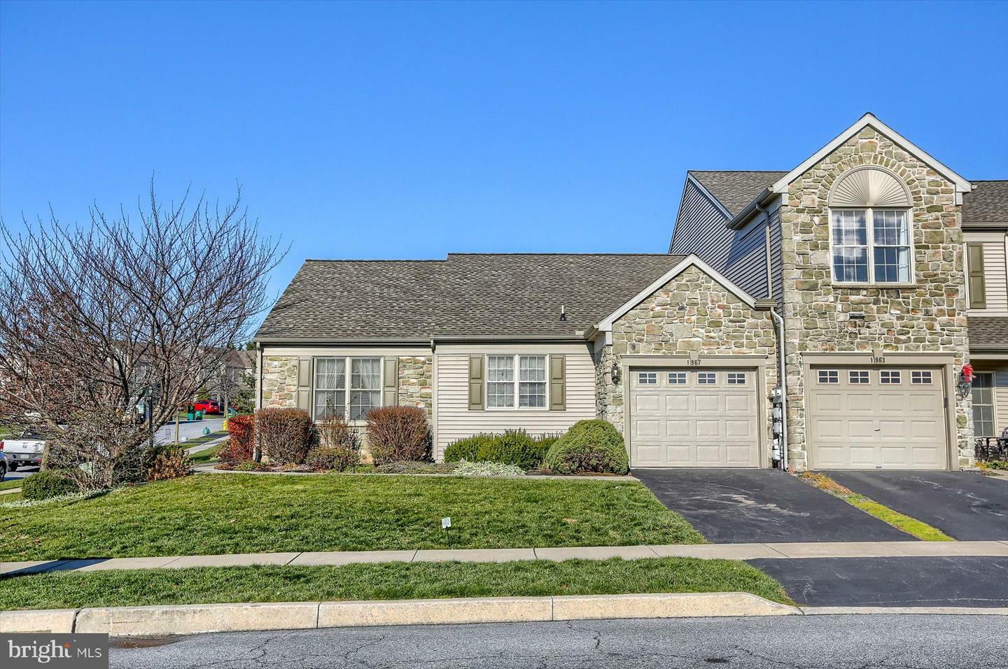 Property Photo: 1967 Deer Run Drive PA 17036