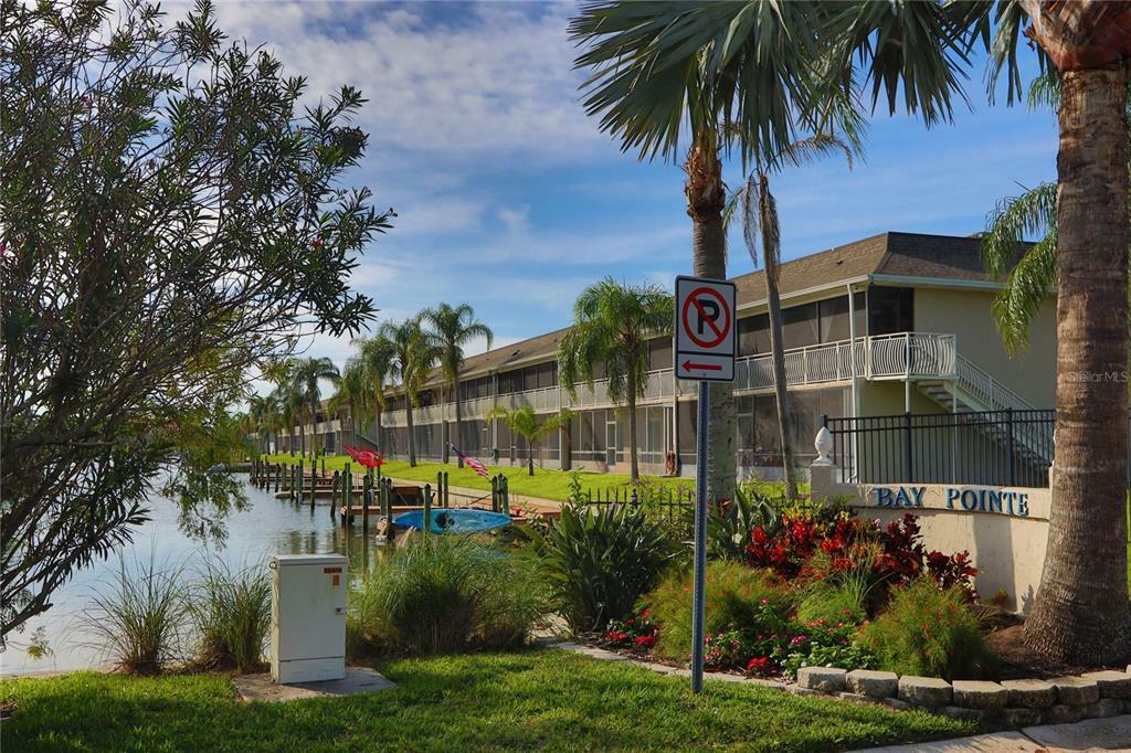 Property Photo: 8828 Bay Pointe Drive 103 FL 33615