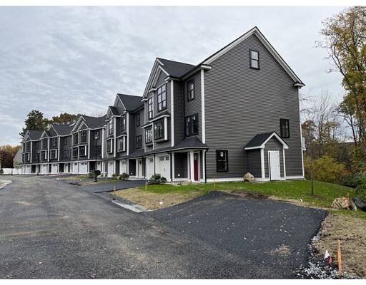 Property Photo: 168 Lowell St 23 MA 01887