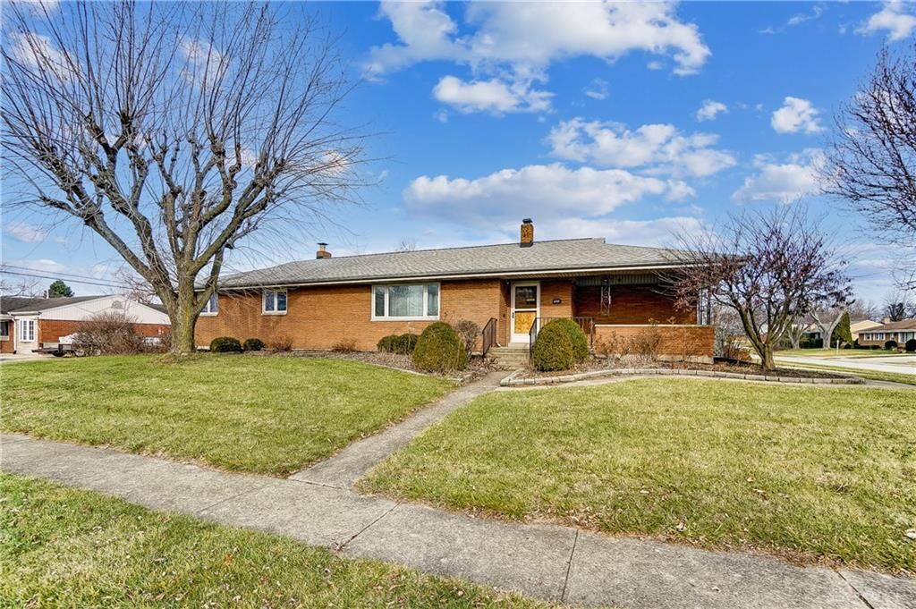 Property Photo: 11 W Bonomo Drive OH 45324