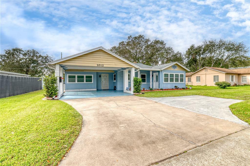 Property Photo:  1012 S Goldwyn Avenue  FL 32805 