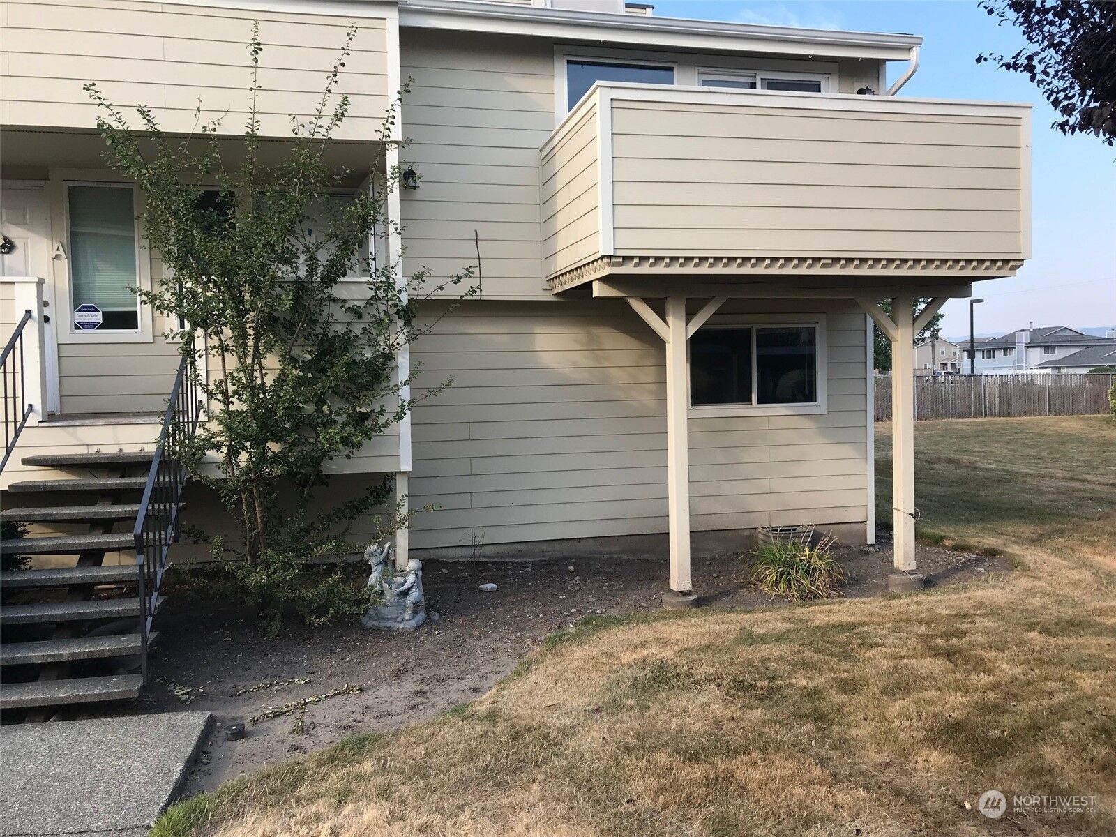 MLS2021821 201 McKean Court B, Enumclaw, WA 98022