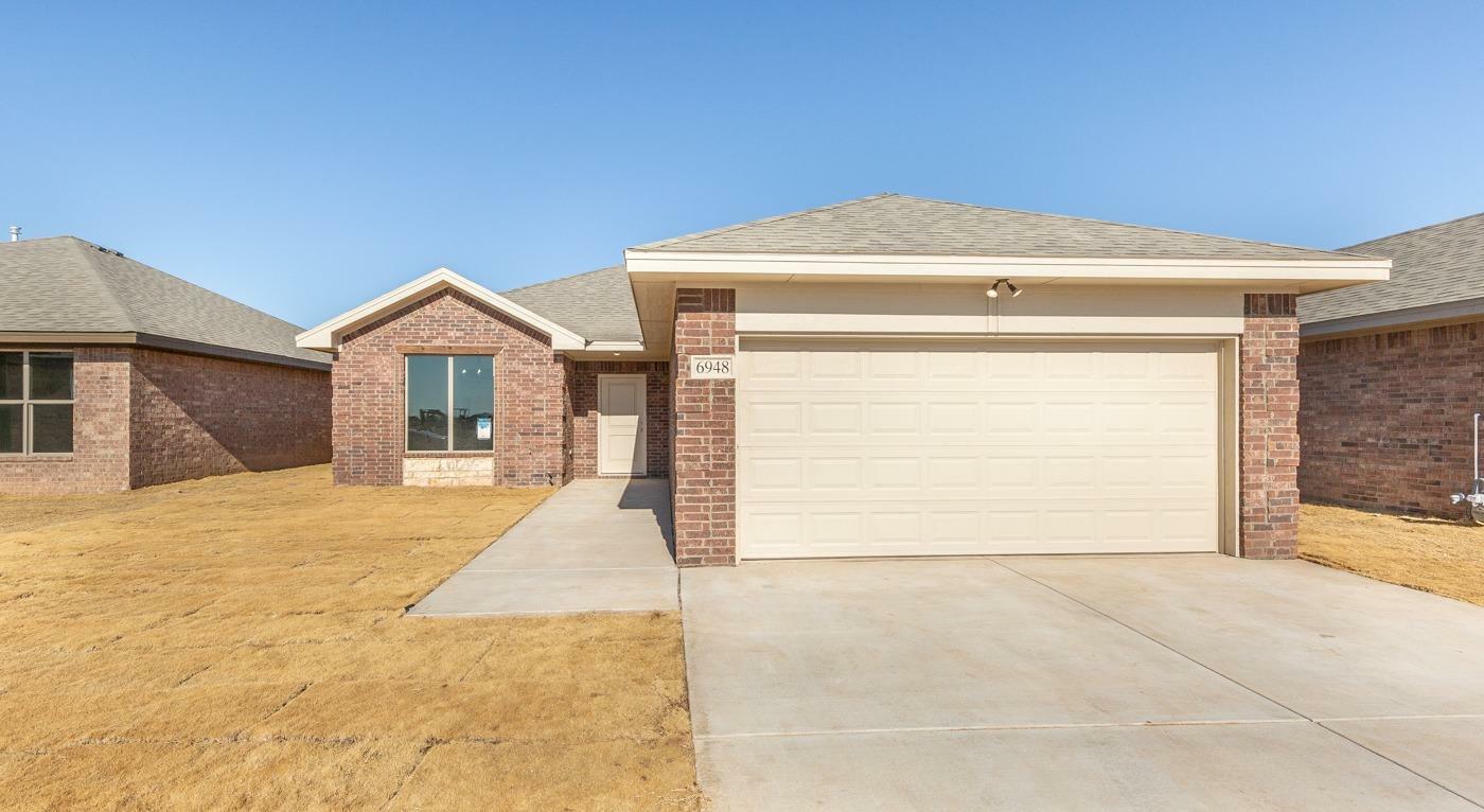 Property Photo:  6948 12th  TX 79416 