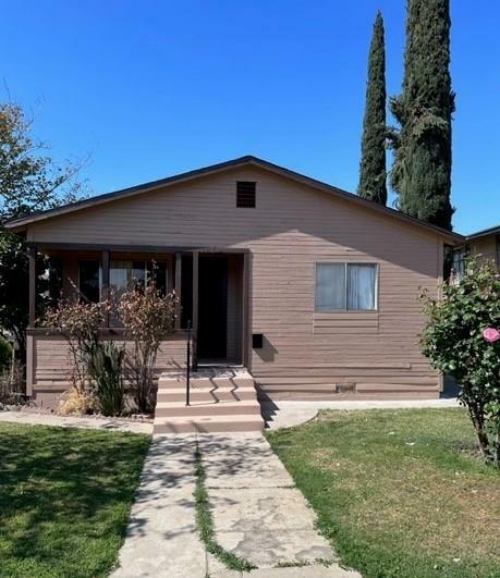 Property Photo:  1251 E Street  CA 93654 