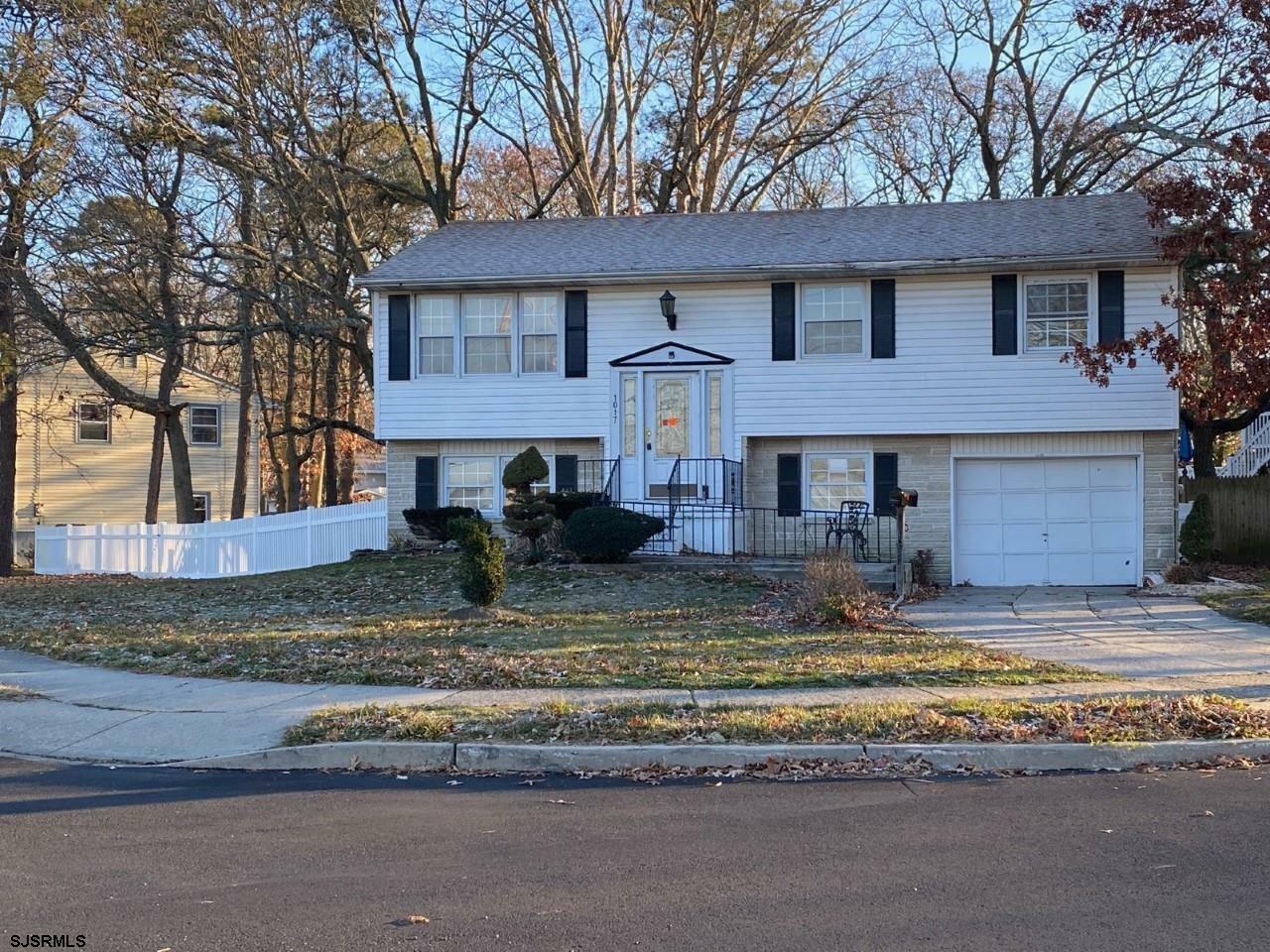 Property Photo:  1017 W Groveland Ave  NJ 08244 