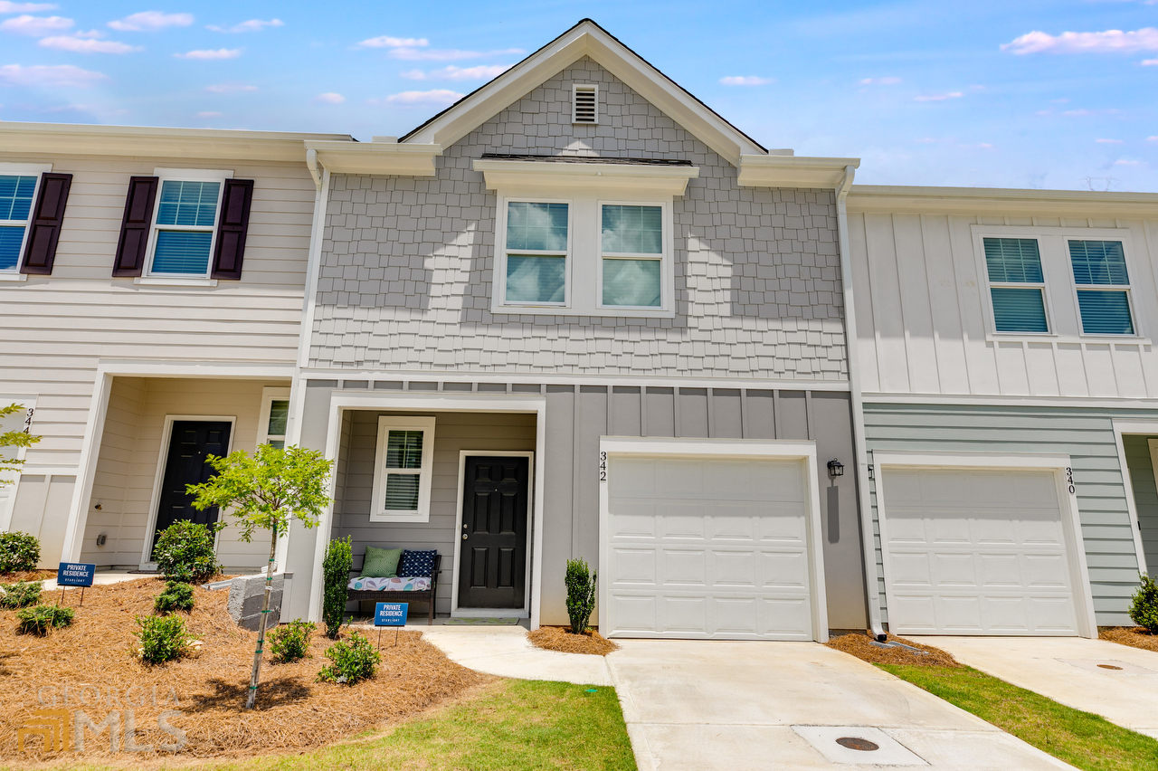 Property Photo: 342 Penn Station Way GA 30120