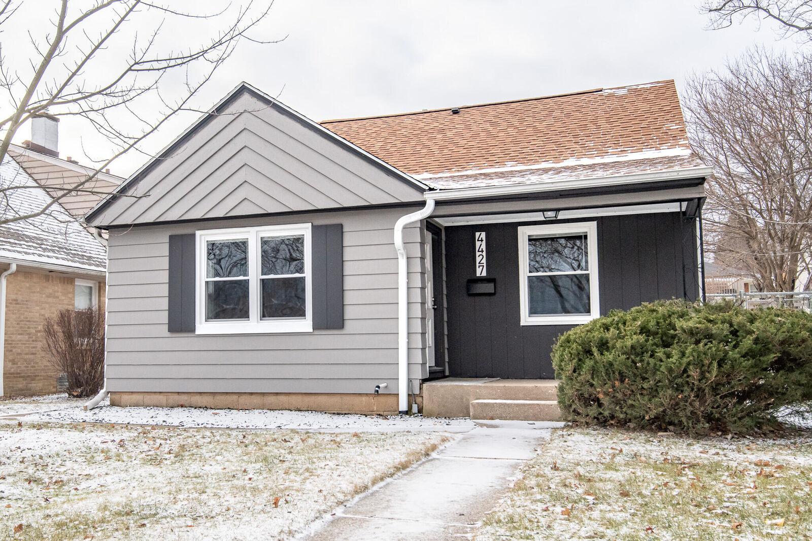 Property Photo: 4427 N 80th St WI 53218