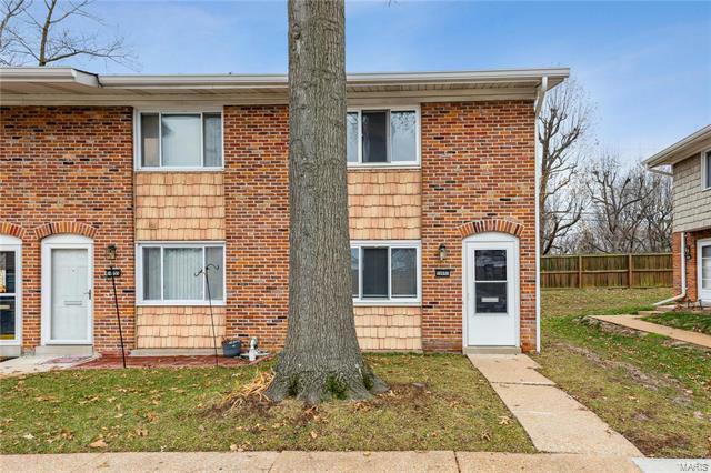 Property Photo: 10651 Carroll Wood Way MO 63128