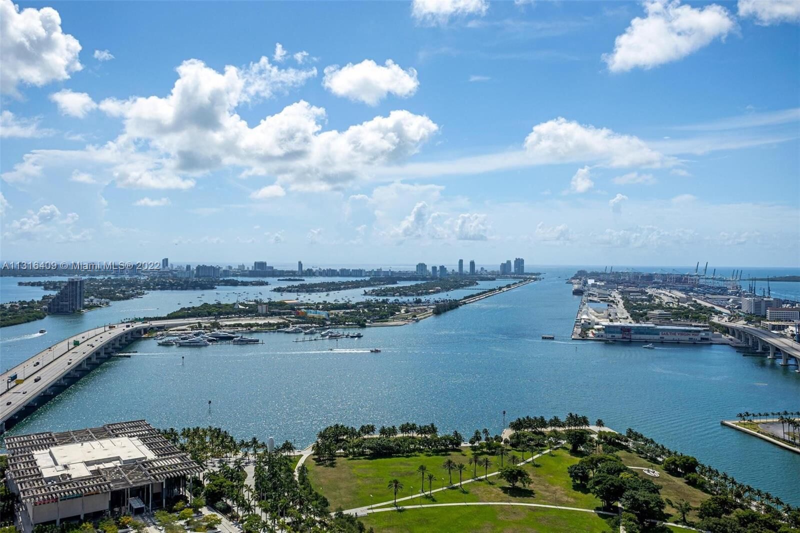 Property Photo:  1100 Biscayne Blvd 3902  FL 33132 