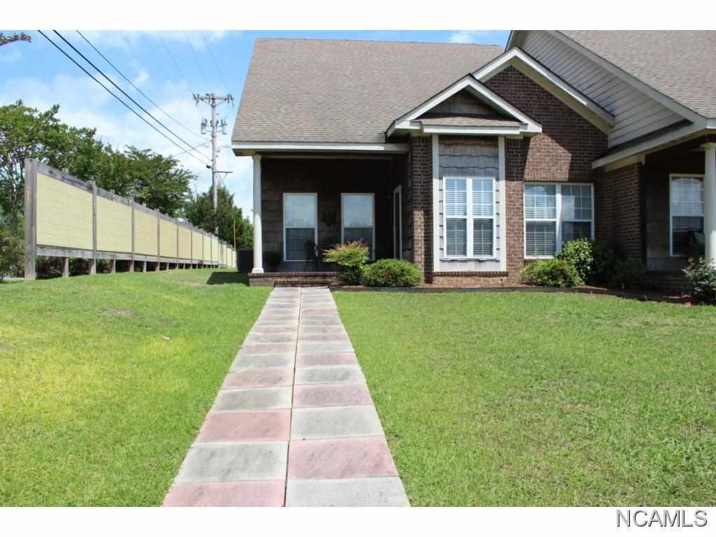 Property Photo: 1284 NE Stadium Dr AL 35055