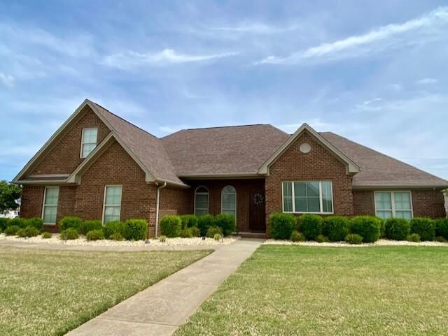 Property Photo: 101 Chappell Rd AL 35661