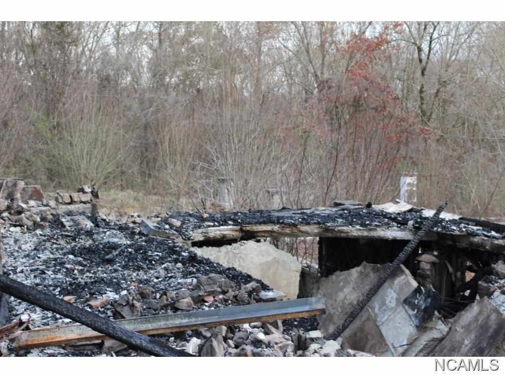 Property Photo: 1214 Lawrence Cove Rd AL 35621 - EVA