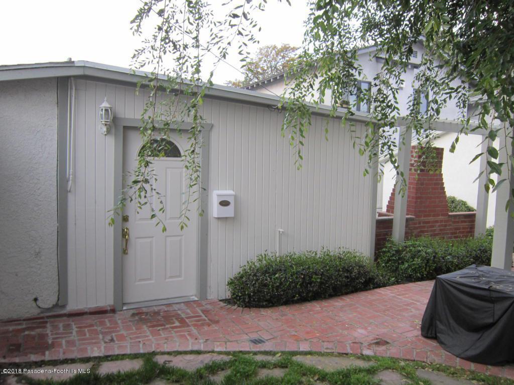 Property Photo:  24235 Los Codona Avenue  CA 90505 