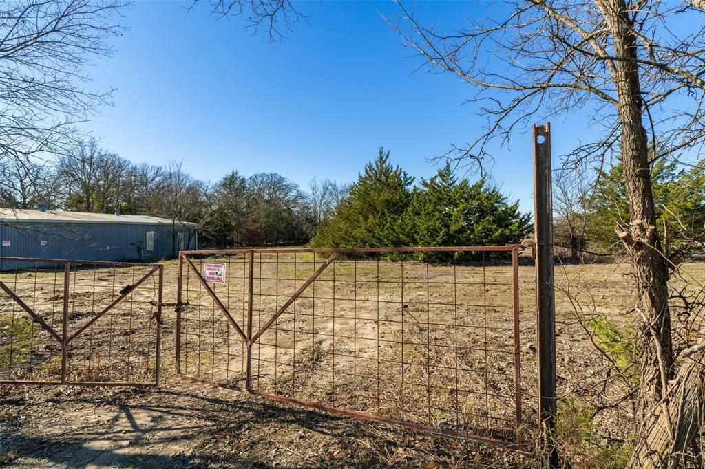 1800 County Rd 3302  Greenville TX 75402 photo