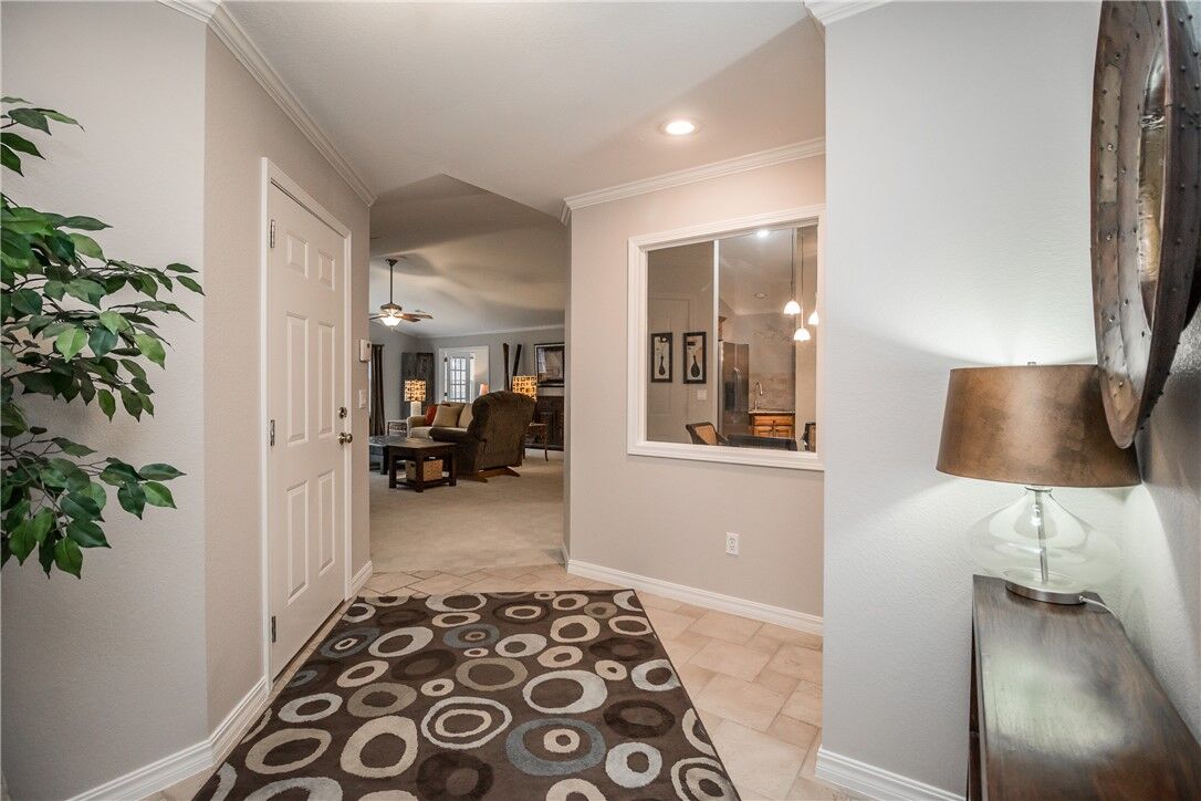 Property Photo:  4 La Quinta Court  AR 72758