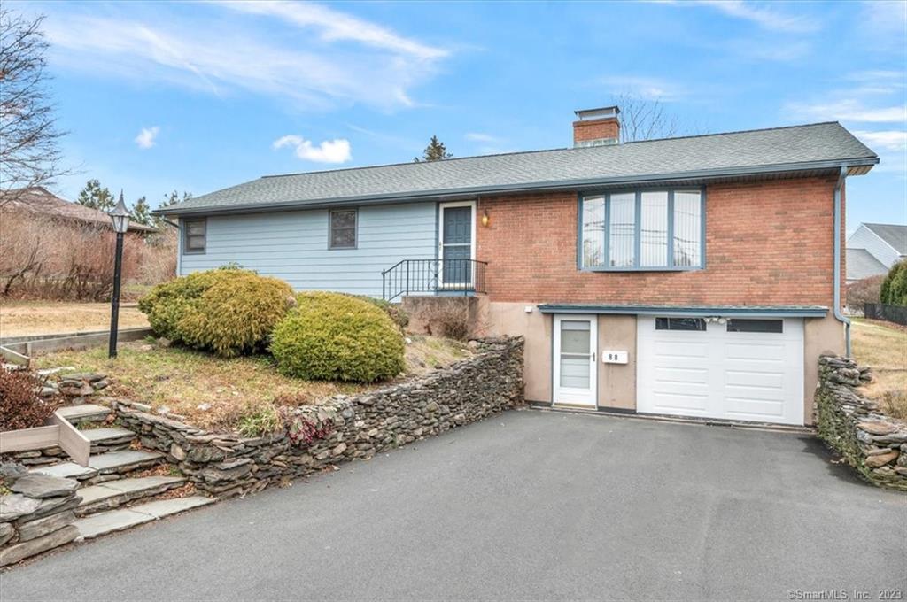 Property Photo:  88 Arbutus Street  CT 06457 