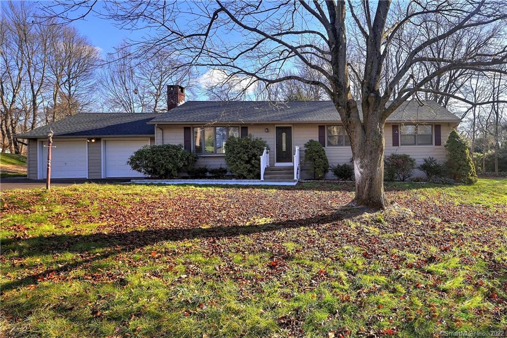 Property Photo:  37 Dalecot Drive  CT 06611 