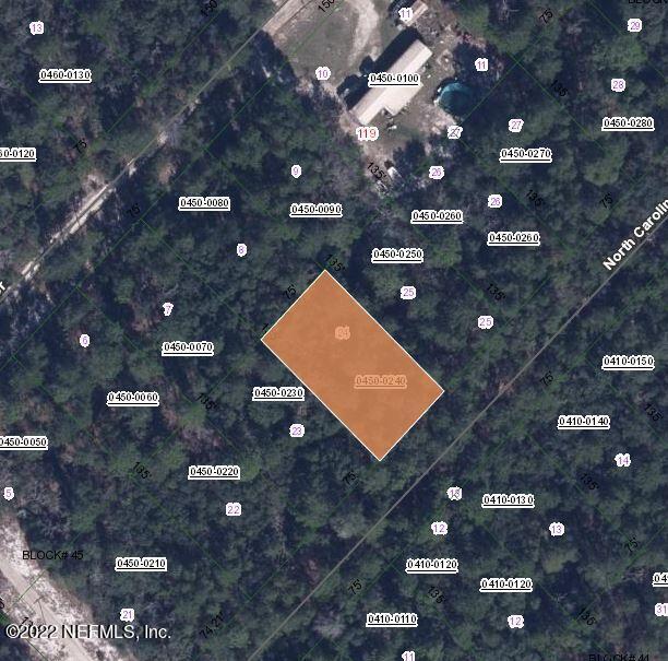 Property Photo: 124 N Carolina Drive FL 32189