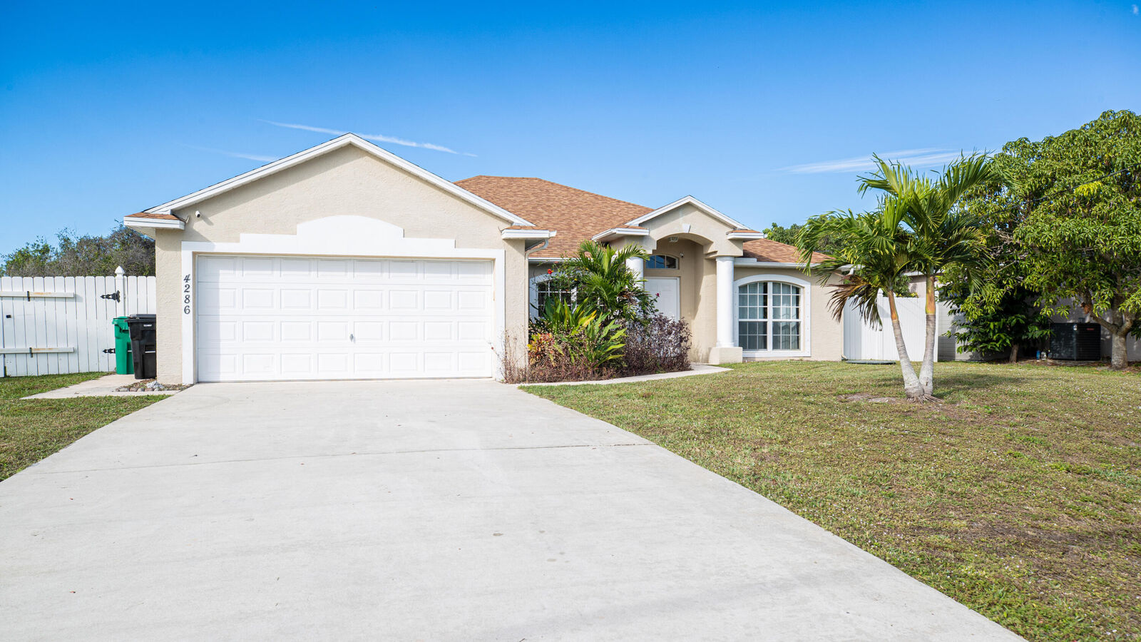 Property Photo:  4286 SW Jame Street  FL 34953 