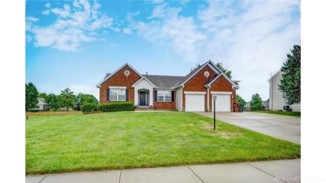 Property Photo: 1239 Yankee Woods Drive OH 45458