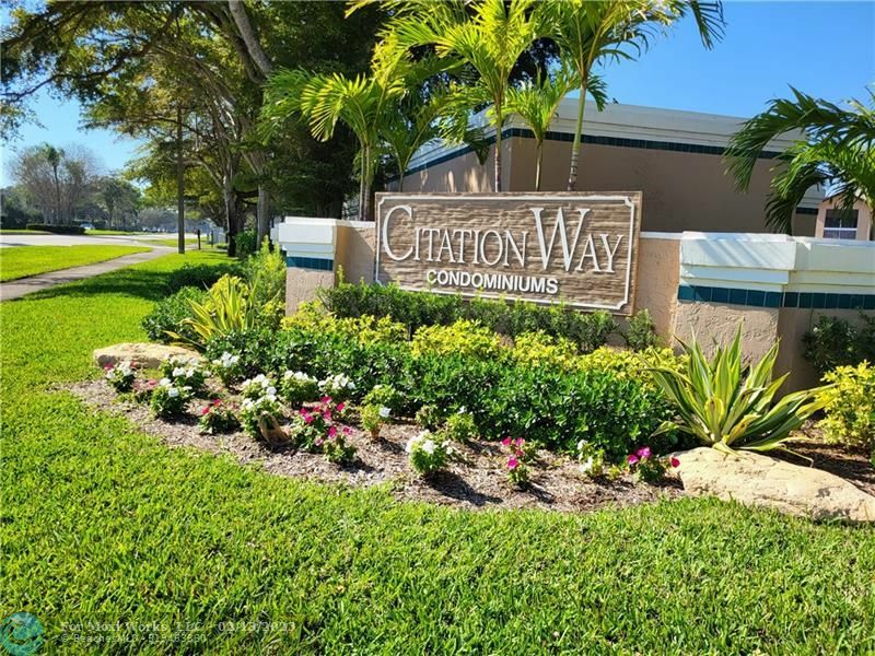 Property Photo: 9901 Westview Dr 323 FL 33076