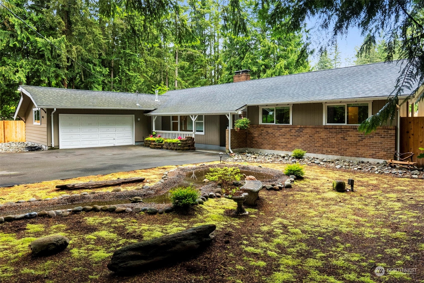 Property Photo: 10817 147th Street E WA 98374