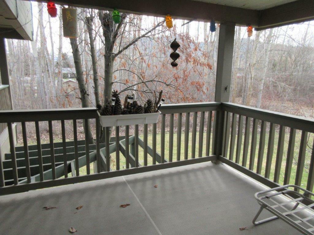 Property Photo:  415 Commonwealth Road 3122  BC V4V2M4 