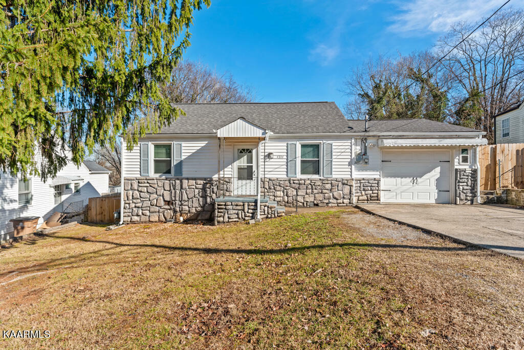 Property Photo:  4314 Hayes Rd  TN 37912 