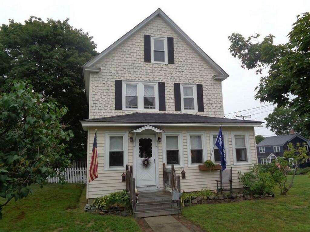 161 Lincoln Street  Millinocket ME 04462 photo