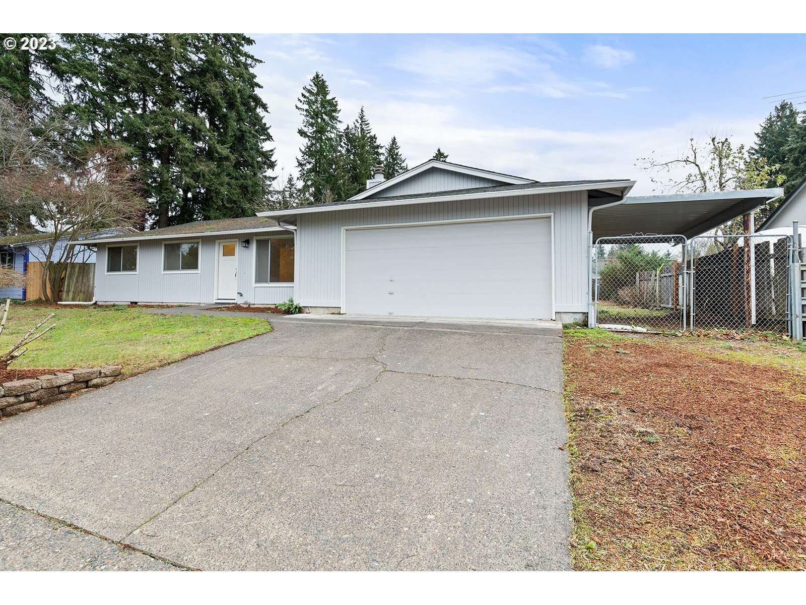 Property Photo:  13303 NE 31st St  WA 98682 