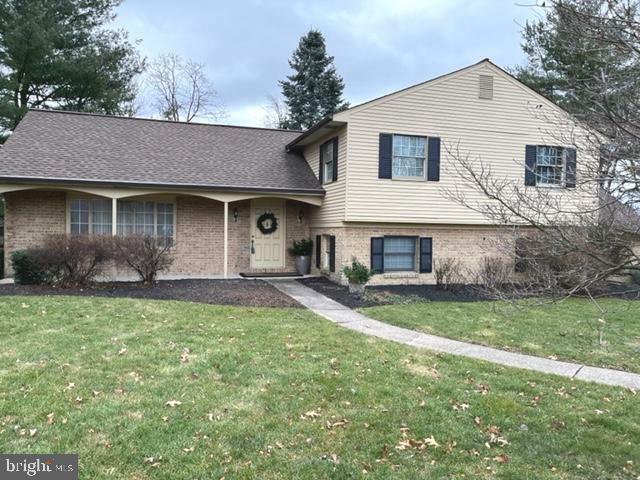 Property Photo: 4419 Avon Drive PA 17112