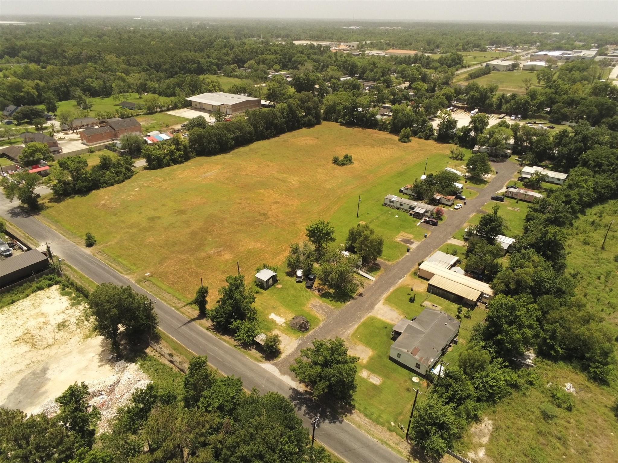 Property Photo: 1916 Gault Road TX 77039
