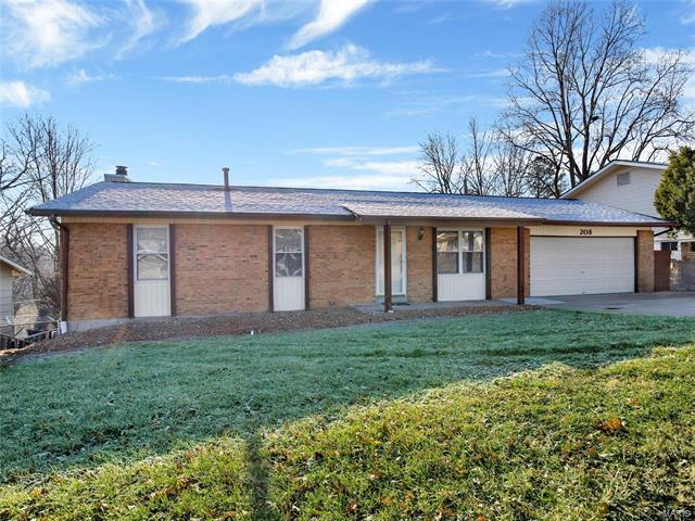 Property Photo: 208 Hunters Ridge MO 63301
