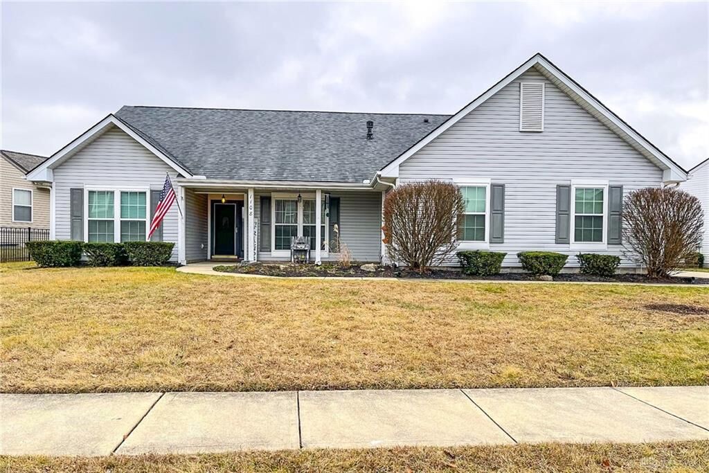Property Photo: 1108 Mistygate Drive OH 45324