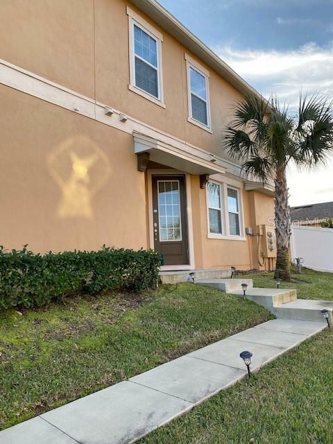 Property Photo:  6560 Calamondin Drive  FL 34787 