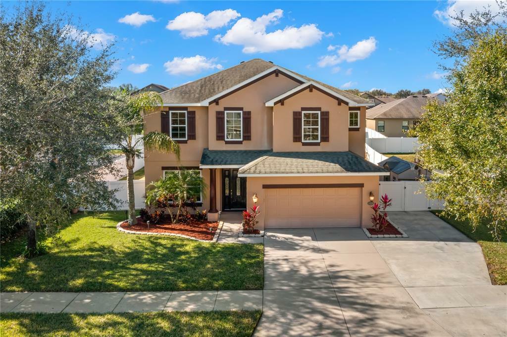 Property Photo:  2625 Red Fern Drive  FL 33527 