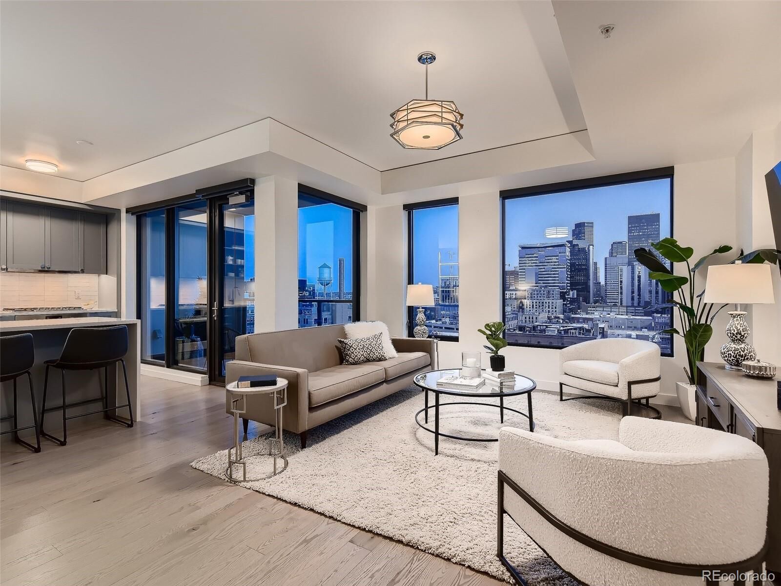 Property Photo: 1750 Wewatta Street 1328 CO 80202