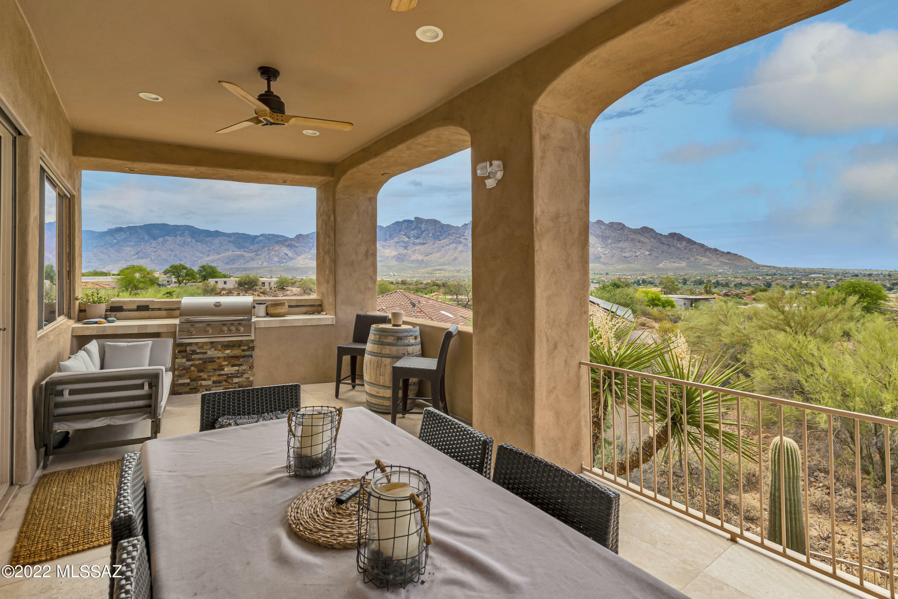 975 W Dream Chaser Court  Tucson AZ 85737 photo