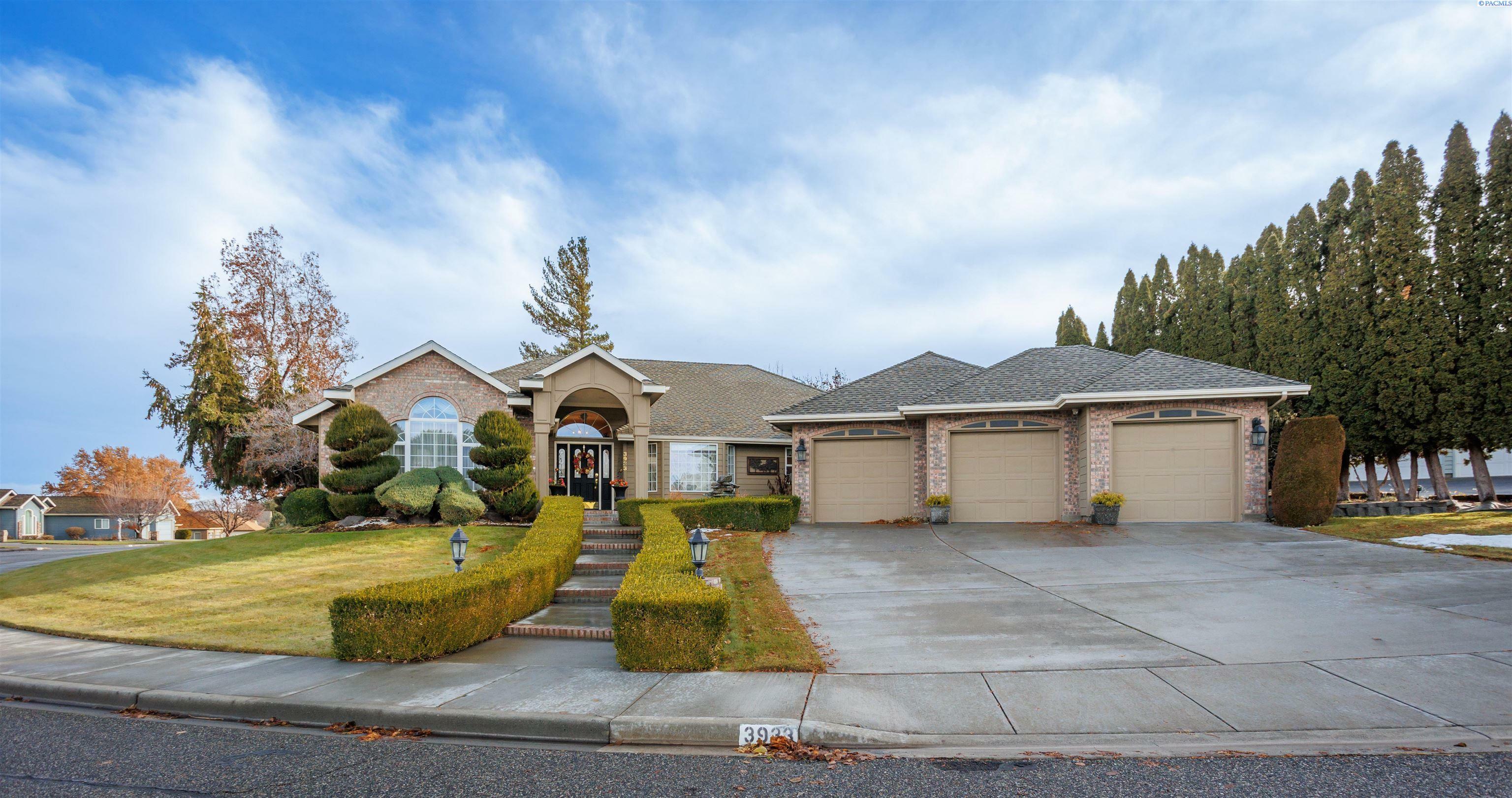 3933 S Morain Loop  Kennewick WA 99337 photo