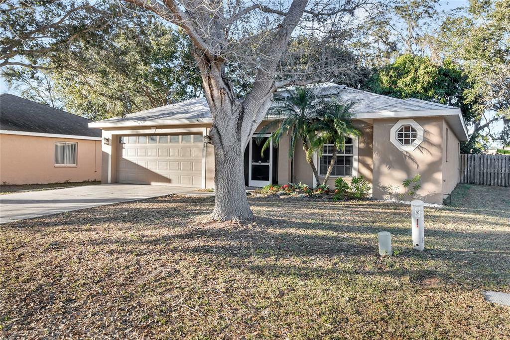 Property Photo: 2757 Feiffer Circle FL 34235